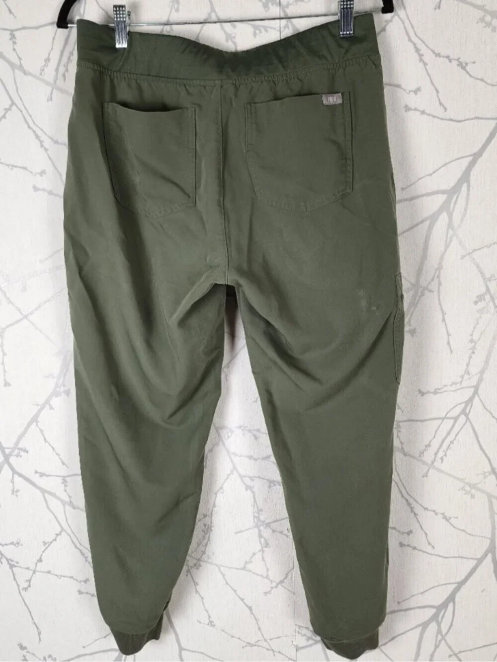 Figs green high